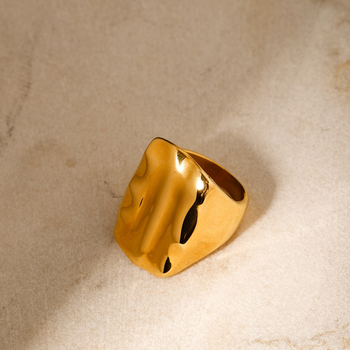 Geometric Chunky Ring