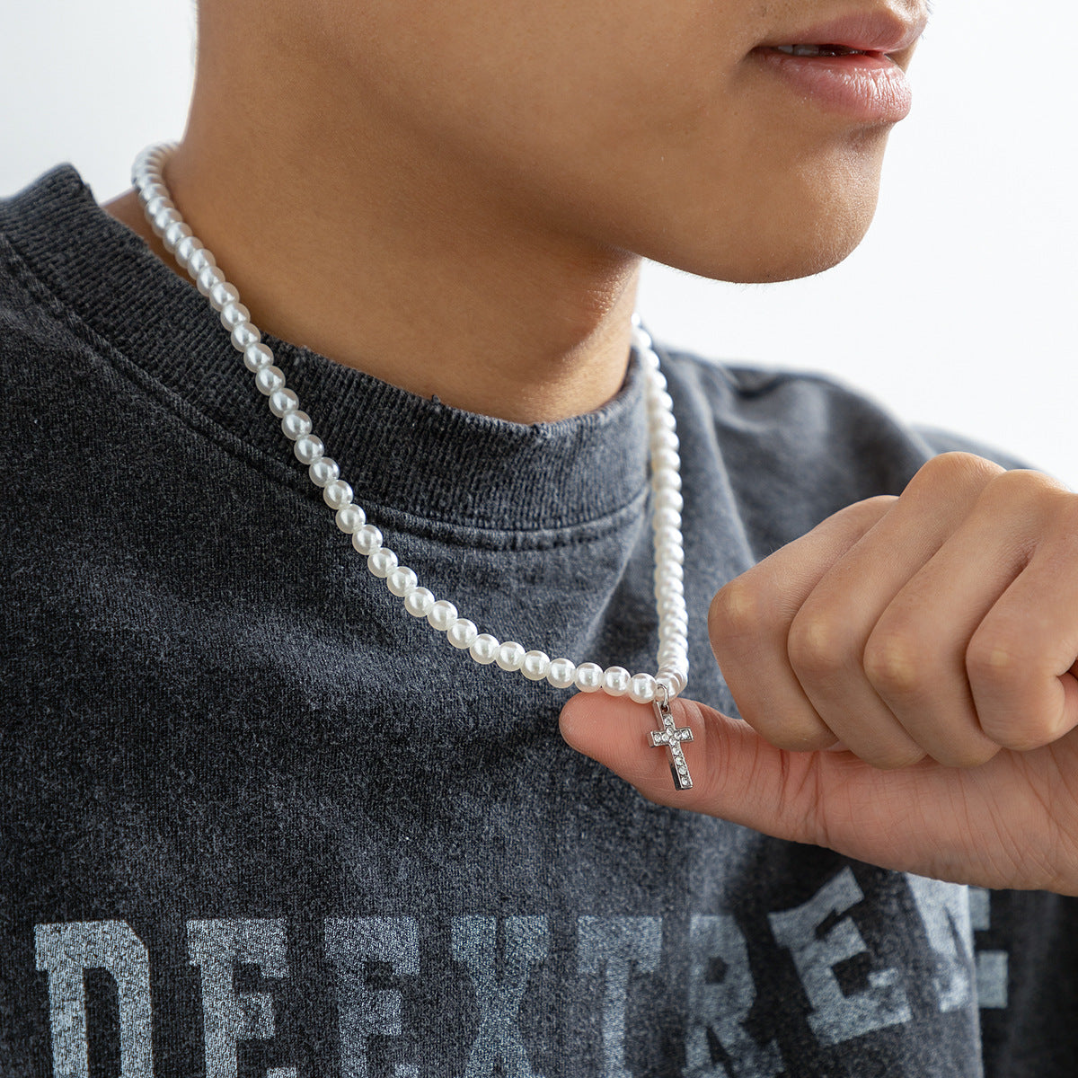 Men's Pearl Cross Chain