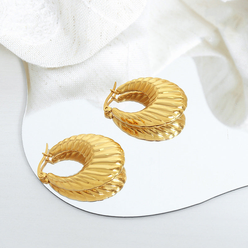 Retro U-shaped Thread Design Simple Wind Earrings