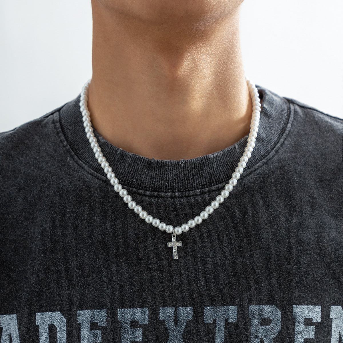 Men's Pearl Cross Chain