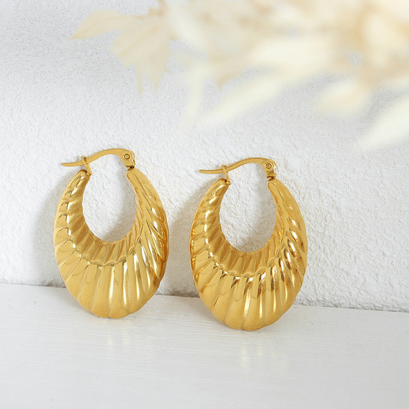 Retro U-shaped Thread Design Simple Wind Earrings