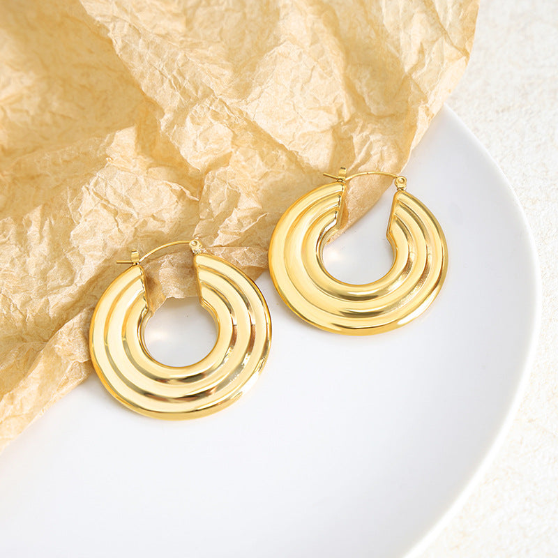 Multi-layer Surrounding Ring Design Light Luxury Earrings