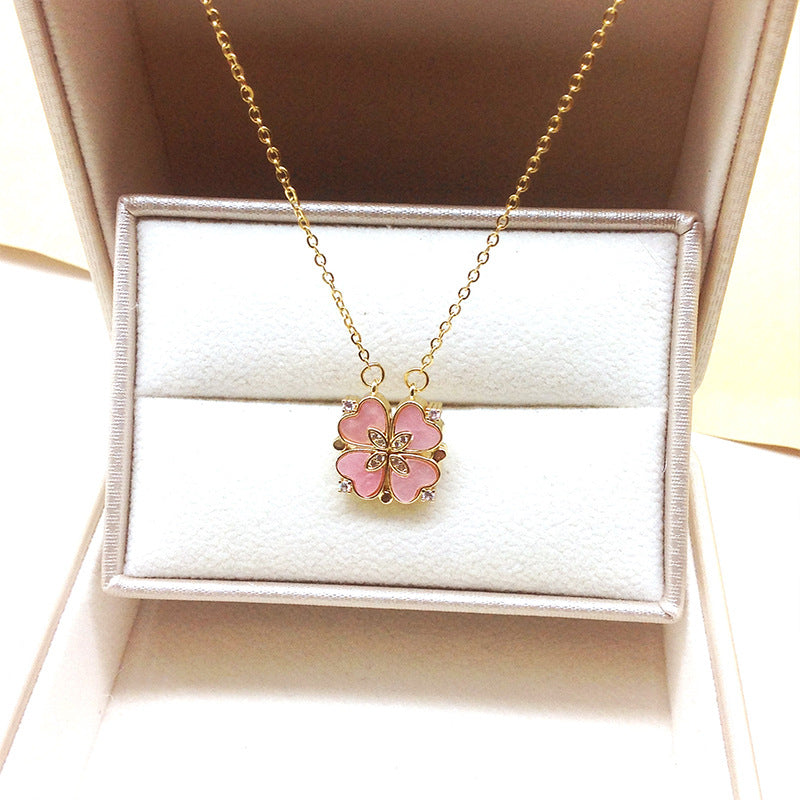 Exquisite and dazzling four-leaf clover inlaid with gemstones, a two-wear design and light luxury style necklace