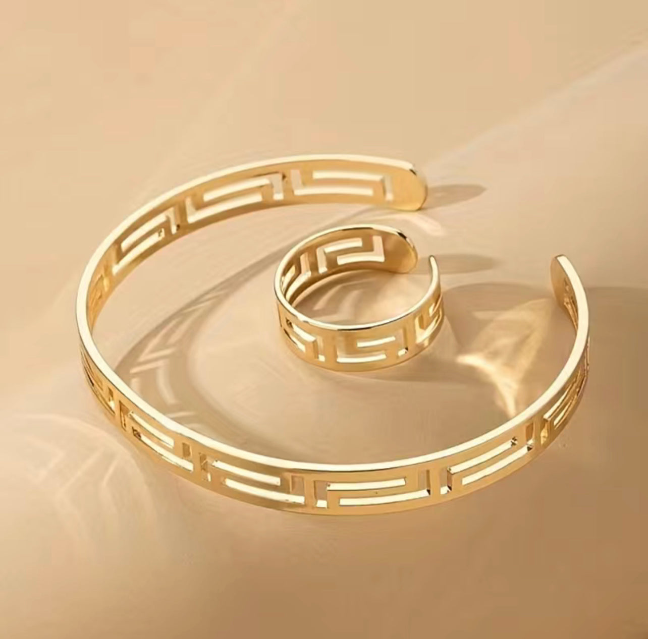 Alloy Adjustable Bangle and Ring